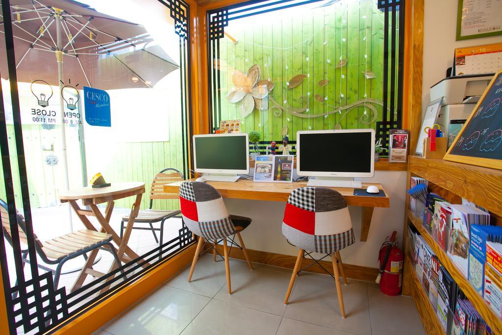 Mini Hotel Dalkom In Dongdaemun Сеул Екстериор снимка